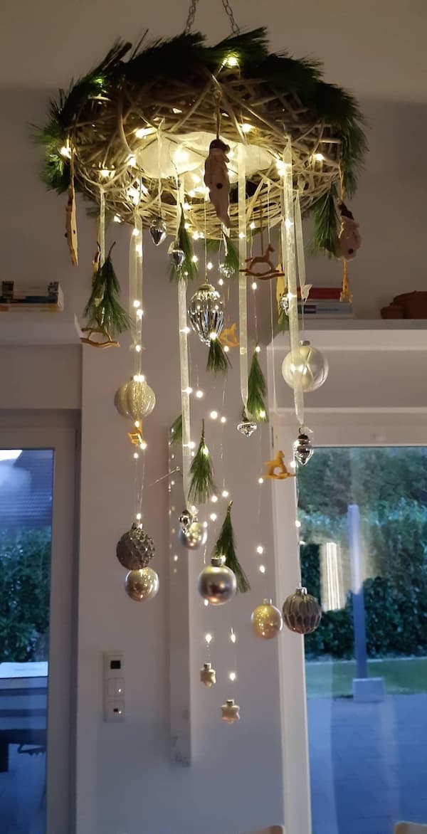 Decorazioni appese al soffitto