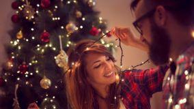 Come proteggere pavimenti e superfici dai danni durante feste e pranzi numerosi