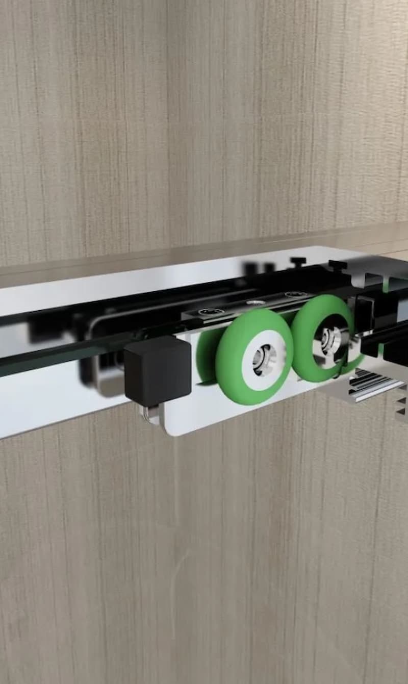 Meccanismi chiusura e ferramenta del box doccia