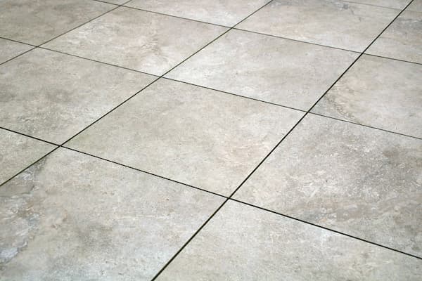 Pavimentazione in gres porcellanato