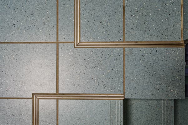 Pavimento con giunti di dilatazione