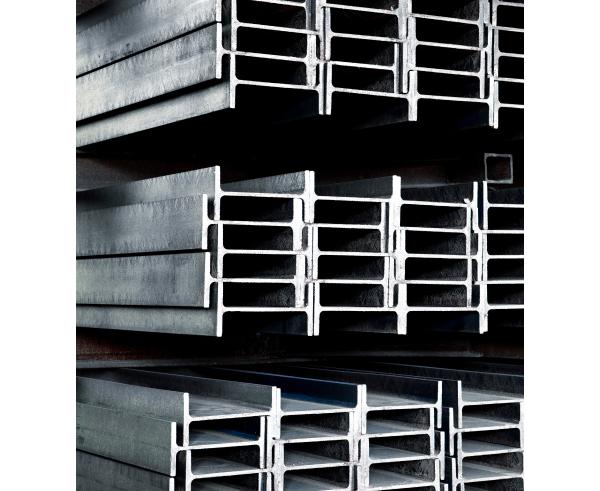 Travi in acciaio tipo IPE, by Celsa Group