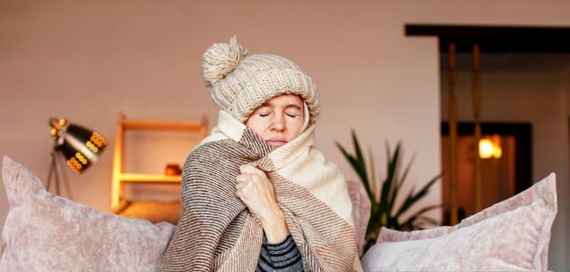 Sentire freddo in casa nelle ore notturne - foto unsplash