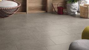 Guida al gres porcellanato effetto pietra: come scegliere senza sbagliare