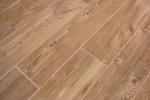 Piastrelle in gres effetto legno