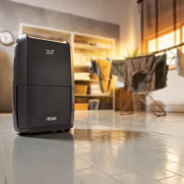 Come fa il gelo a rovinare muri e aria