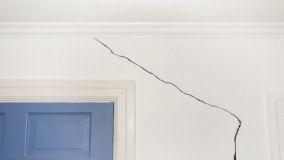 Crepe nei muri che compaiono in inverno: perch&eacute; succede e quando non allarmarsi