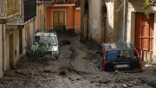 Cedimento del terreno sotto casa: perch&eacute; accade anche in edifici non recenti