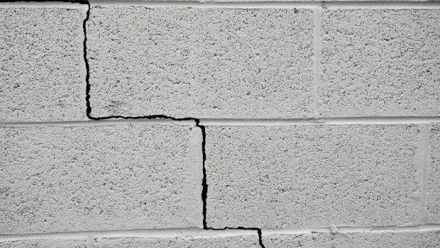 Consolidamento dei terreni di fondazione: come fare e quali errori evitare