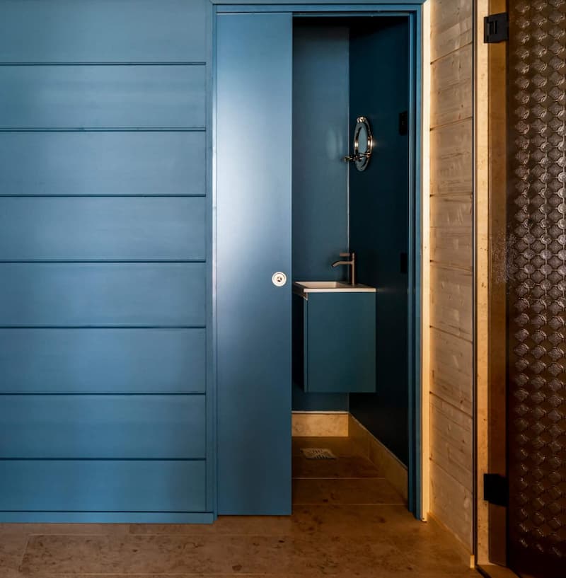 Porta a scomparsa per guadagnare spazio