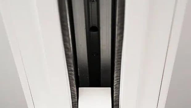 Porte scorrevoli con binario estraibile: cosa cambia nella manutenzione e nell'uso quotidiano