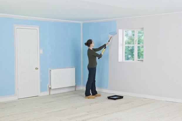 tinteggiatura stanza con rullo