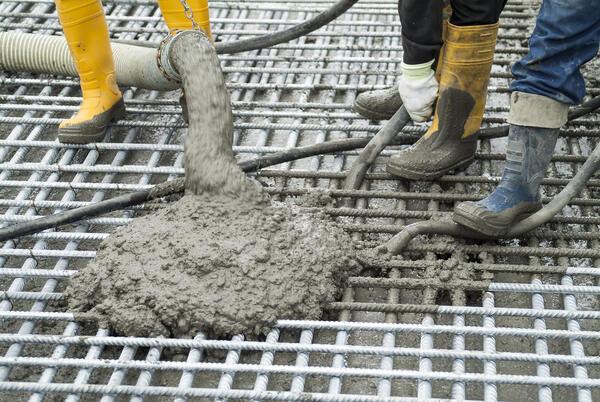 Iniezione di miscela cementizia