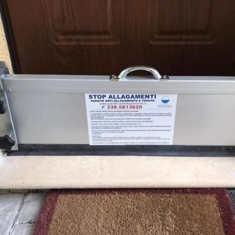 Paratia antiallagamento 