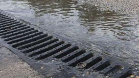 Canaletta esterna ostruita: cause tecniche e ripristino del deflusso