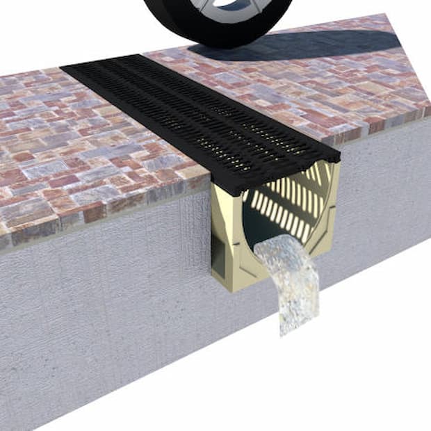 Sezione canaletta su passo carrabile 