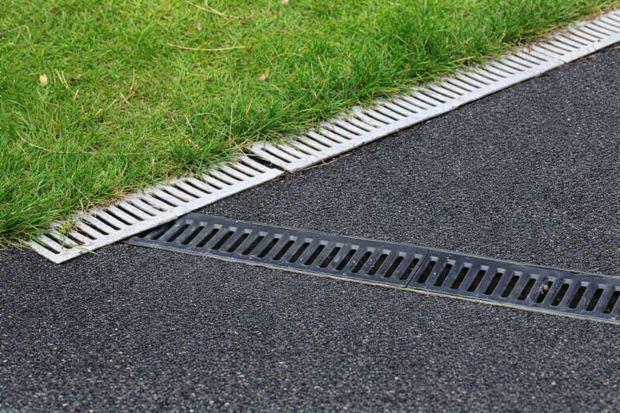 Canaletta in giardino 