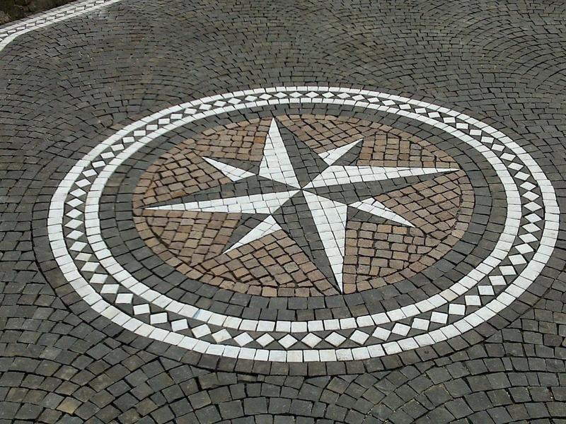 Pavimento in pietra di basalto