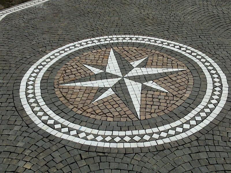 Pavimento di pietra in basalto
