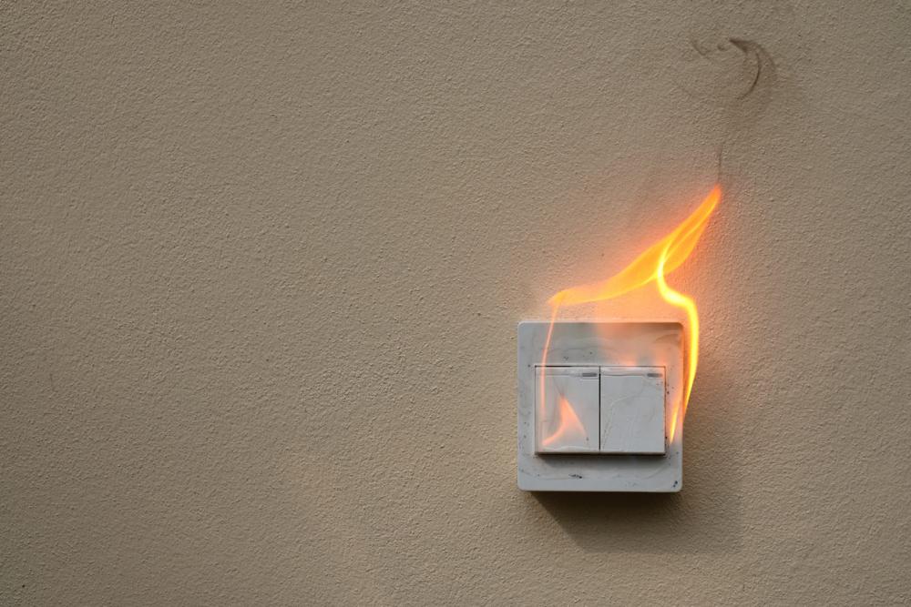 Cortocircuito elettrico