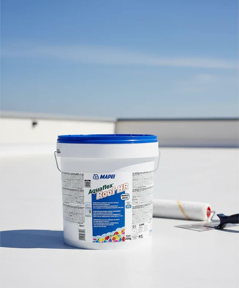 Guaina bituminosa trattata con membrana-liquida fibrata di Mapei