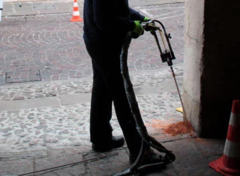 Iniezione di resine espandenti