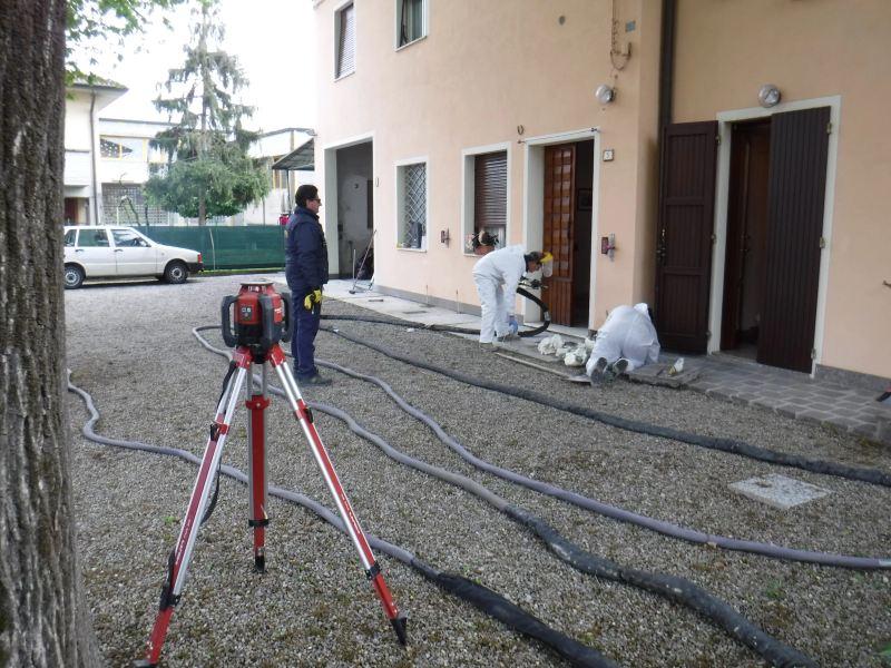 Inizione resine espandenti - Foto Systab Srl