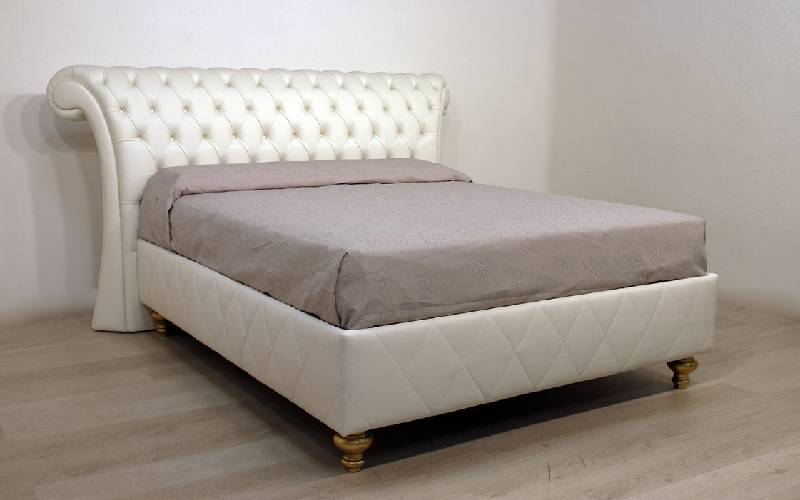 Letto materasso matrimoniale