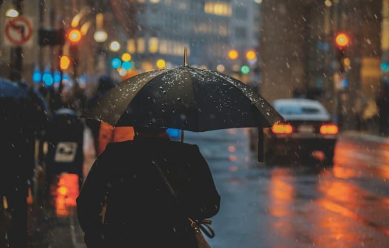 Sbalzi temperatura, pioggia, rumori del traffico possono entrare in casa - foto unsplash