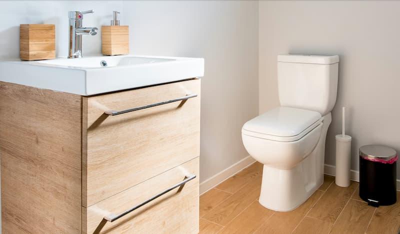 Wc con cassetta esterna - foto unsplash
