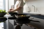 Cottura su piano ad induzione - Foto Getty images