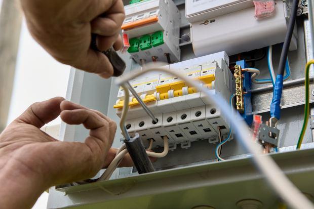Per problemi elettrici meglio chiamare un tecnico 