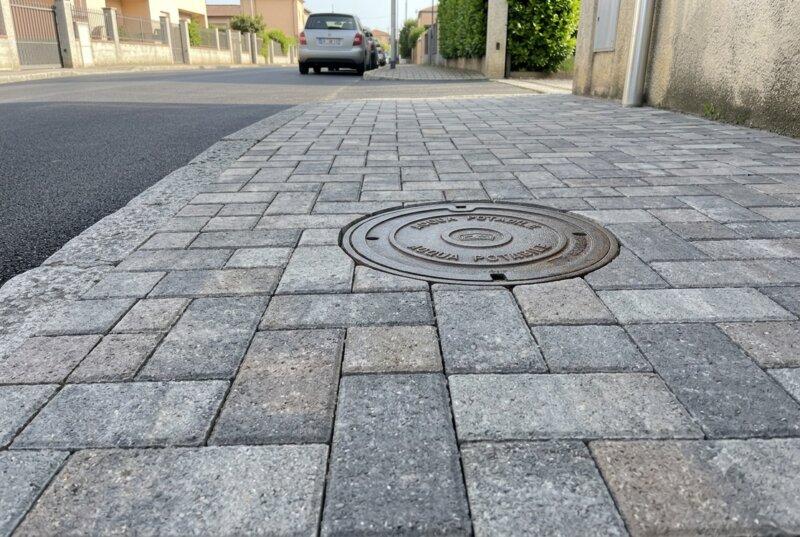Pavimento su tombino