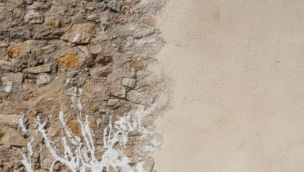 Intonaco deumidificante in seminterrato: quando serve