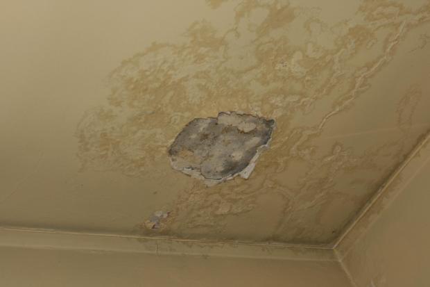 Macchia di umidit&agrave; sul soffitto 