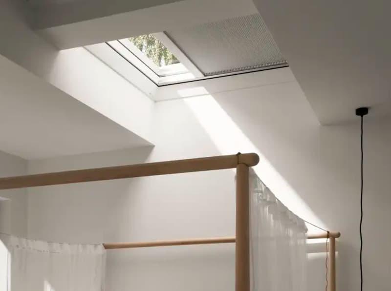 Tenda oscurante plissettata - foto velux