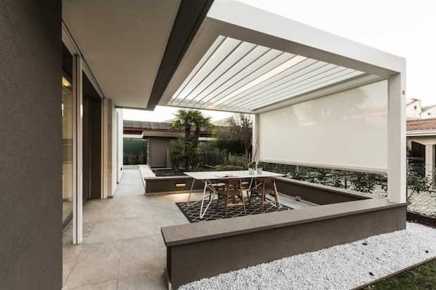 pergola bianca