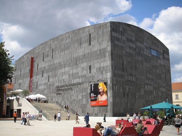 Il mumok di Vienna, di Ortner & Ortner Baukunst