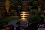 Illuminazione con segnapasso nelle alzate - Foto Pixabay modificata con IA