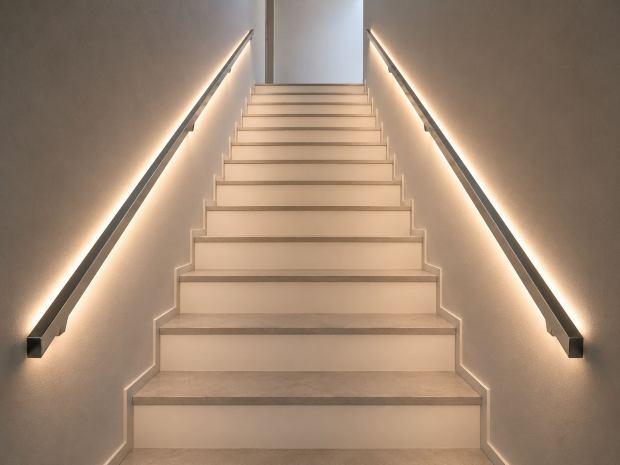 Corrimano LED su uno o entrambi i lati