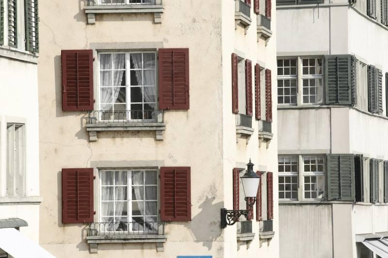 Facciata degradata di un edificio 