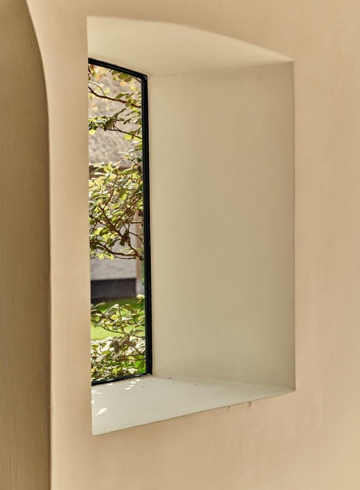 Finestra strombata senza errori, da herbosch-architects.com
