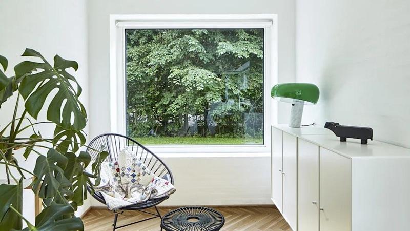 Finiture chiare per diffondere meglio la luce, da xl-byg.dk