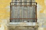 Balcone con evidenti segni di degrafo - Foto Getty Images