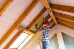 Travi in legno e cappotto - foto getty images