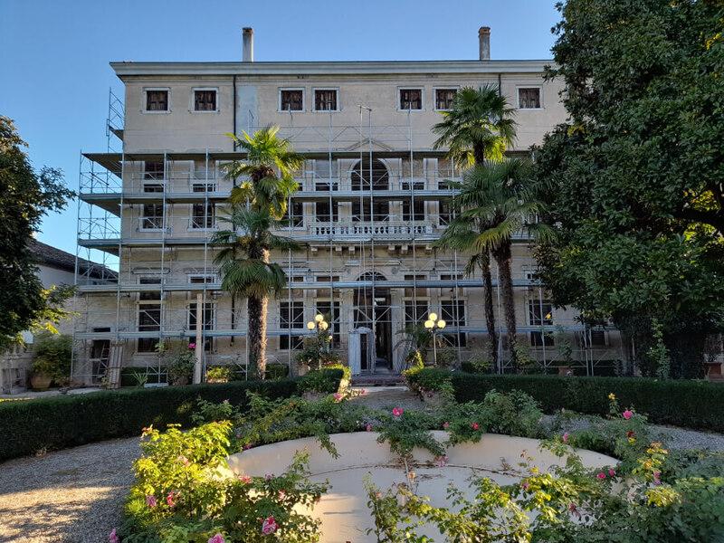 Facciata di edificio storico