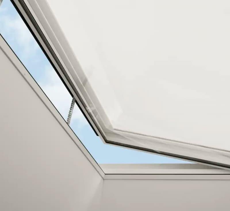 Schermatura solare per finestra per tetto piano - foto velux