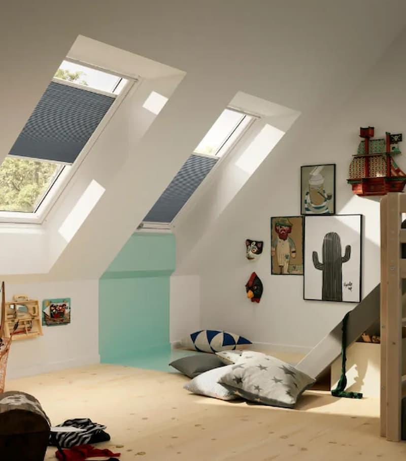 Tende interne per le finestre della mansarda - foto velux