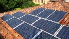 Tetti fotovoltaici integrati