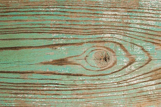 Falsi invecchiamenti: decapé o shabby chic Verniciare legno grezzo